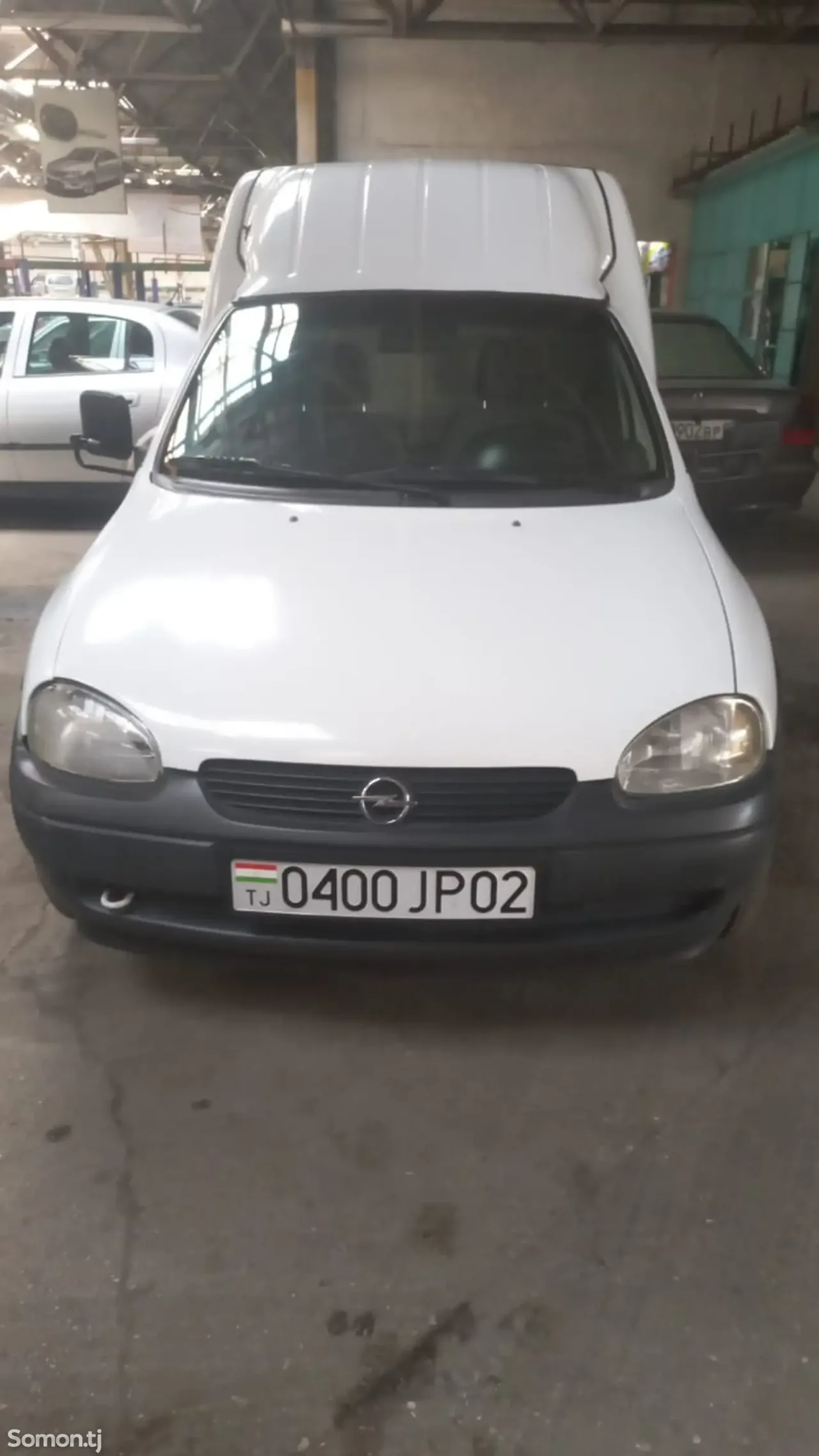 Opel Combo 2000 · 1.7 MT