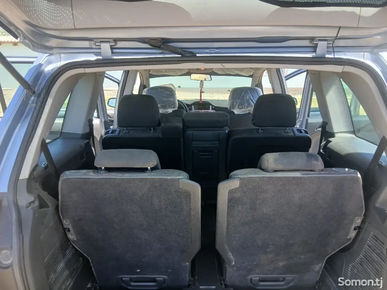 Opel Zafira 2006 · 2.2 MT