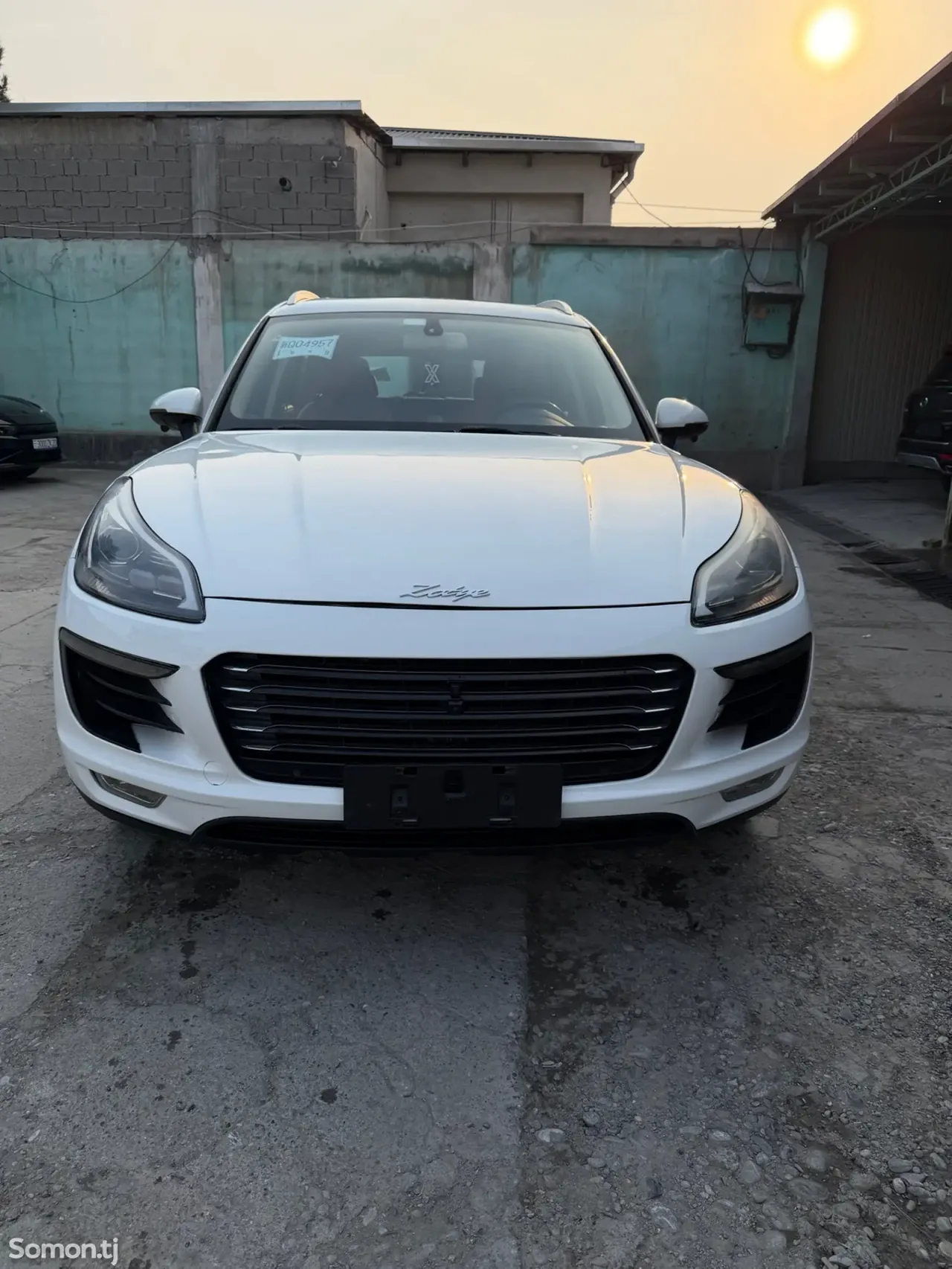 Zotye SR9 2017 · AT