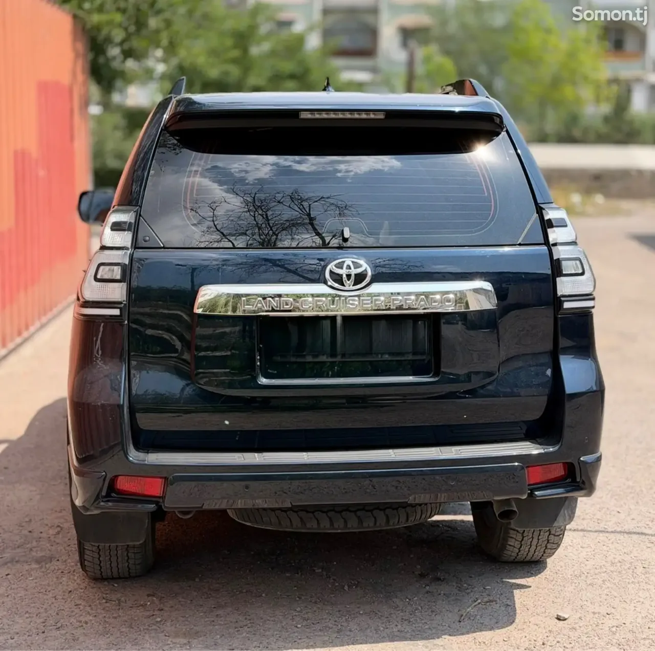 Toyota Land Cruiser Prado 2020 · 2.8 AT