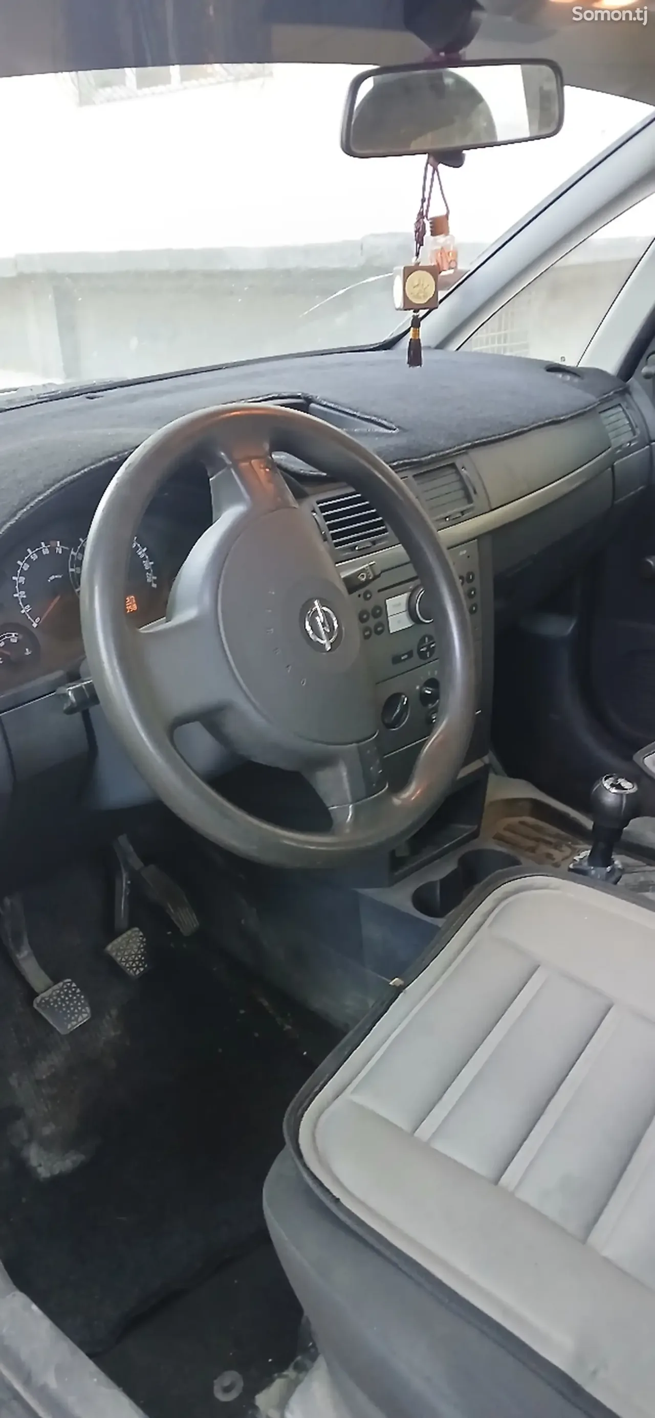 Opel Meriva 2005 · 1.4 MT