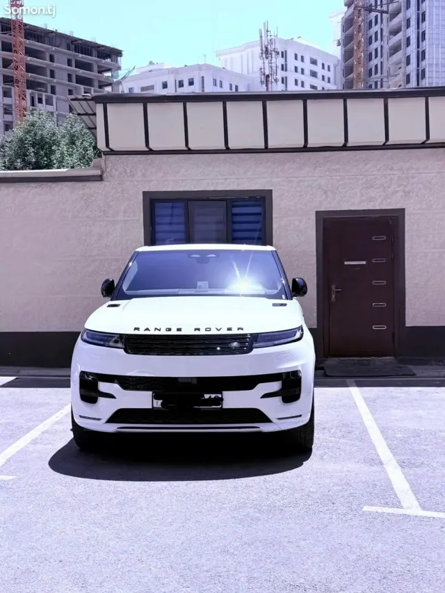 Land Rover Range Rover Sport 2024 · 3.0 AT