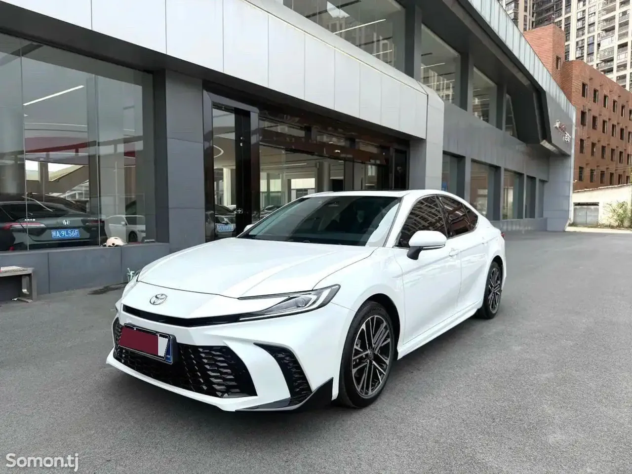 Toyota Camry 2025 · 2.5 AT