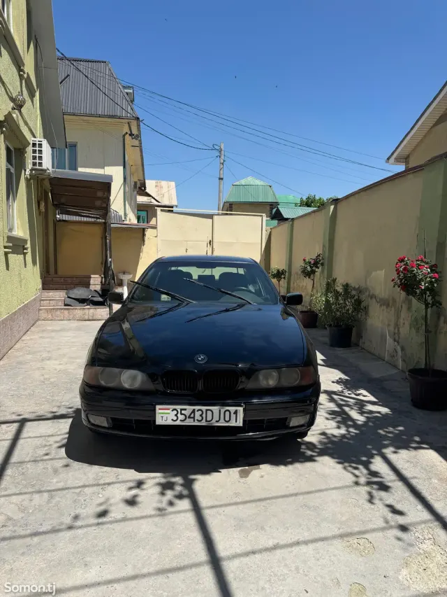 BMW 5 series 1997 · 2.8 MT