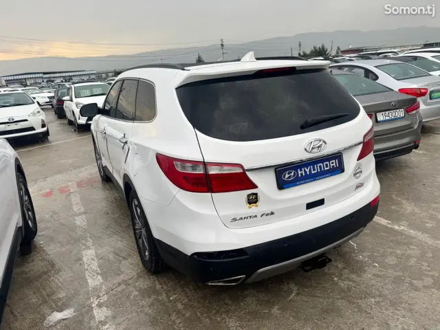 Hyundai Santa Fe 2014 · 3.3 AT