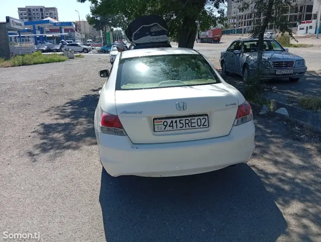 Honda Accord 2008 · 2.4 AT