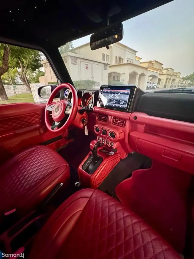 Suzuki Jimny 2021 · 2.0 AT