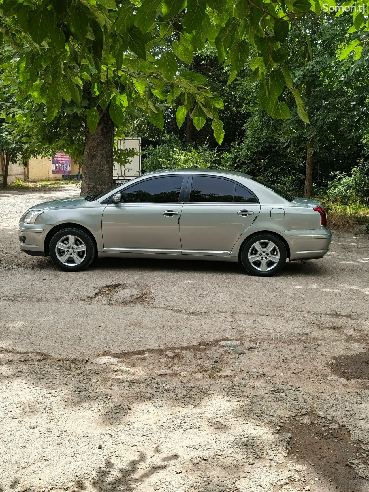 Toyota Avensis 2008 · 2.0 AT