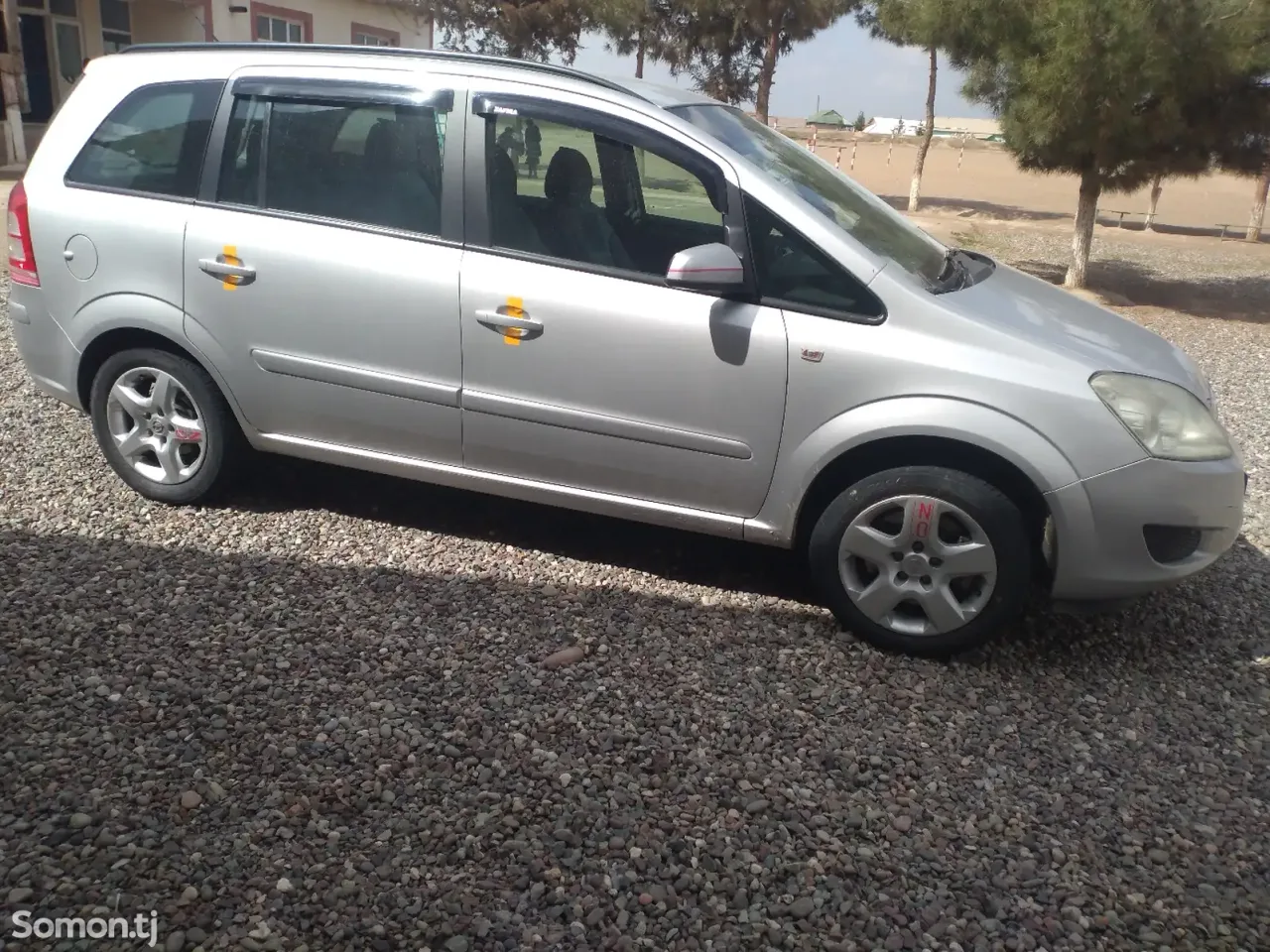 Opel Zafira 2008 · 1.8 MT