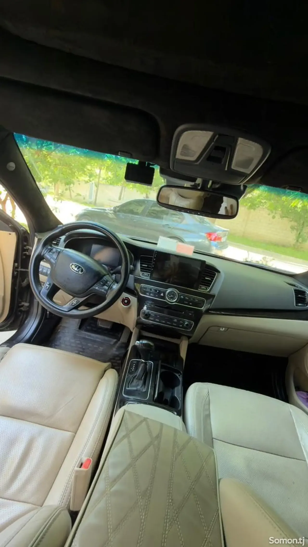 Kia K7 2015 · 3.0 AT