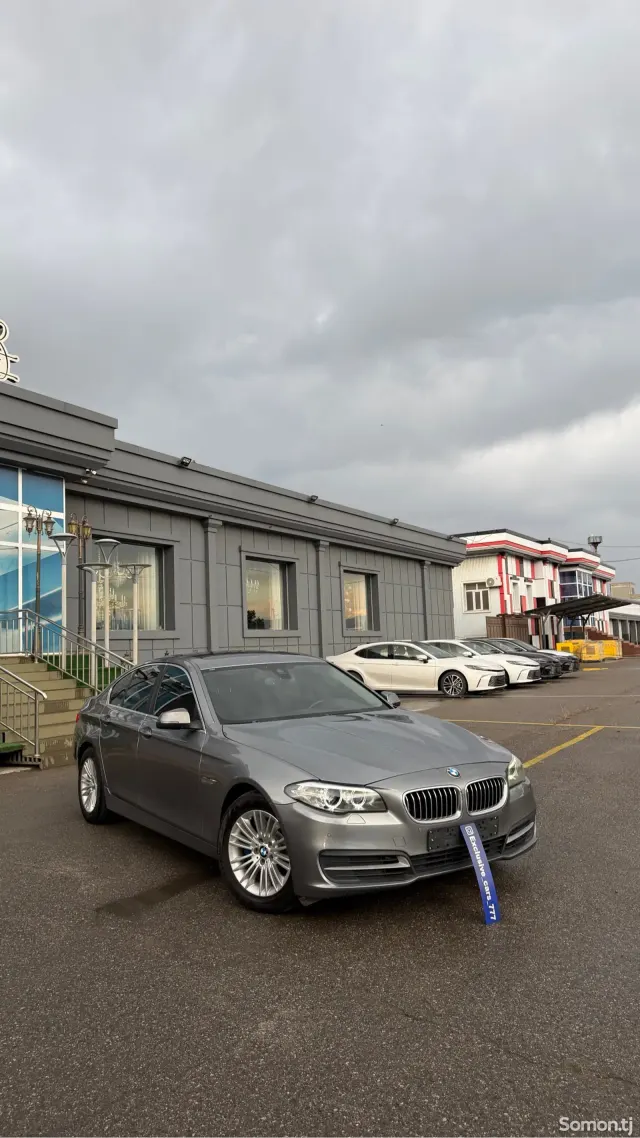 BMW 5 series 2014 · 2.0 AT