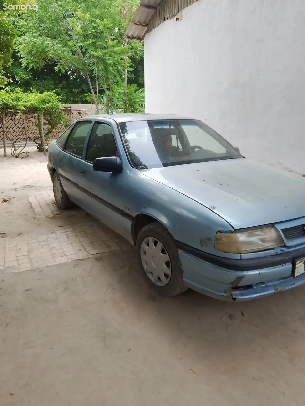 Opel Astra F 1992 · 1.6 MT