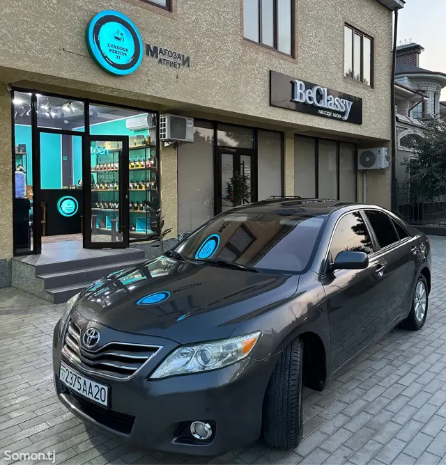 Toyota Camry 2010 · 2.5 AT