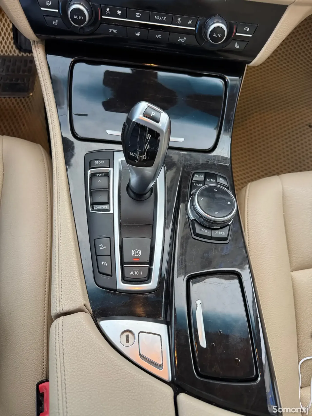 BMW 5 series 2014 · 2.0 AT