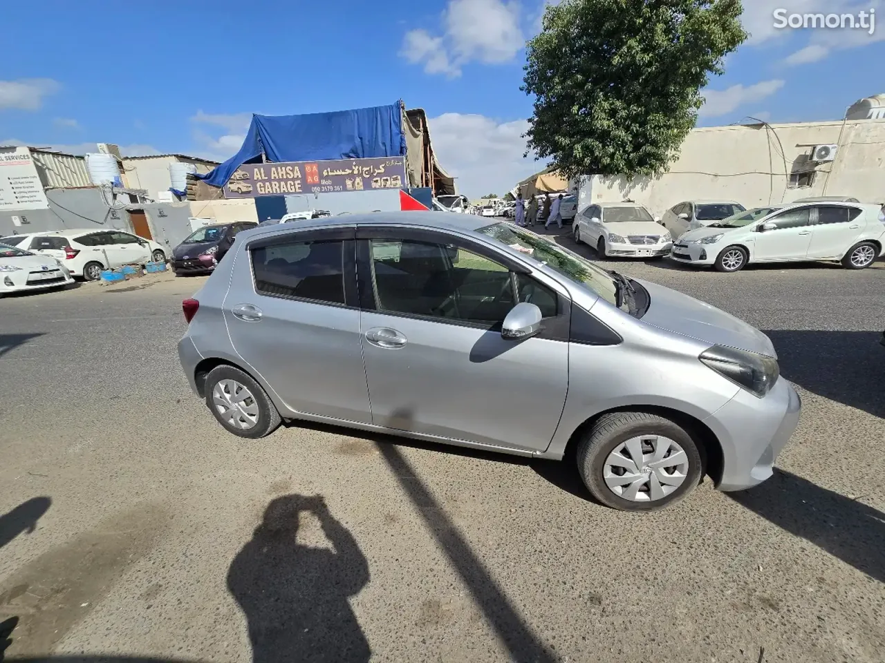 Toyota Vitz 2015 · 1.1 AT