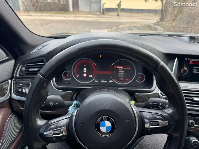 BMW 5 series 2016 · 3.0 AT