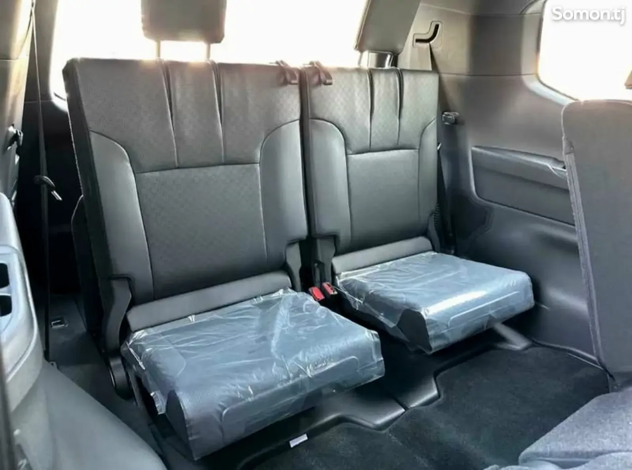 Toyota Land Cruiser 2026 · 4.0 AT