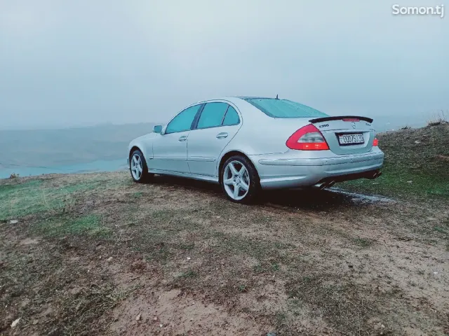 Mercedes-Benz E class 2008 · 3.5 AT