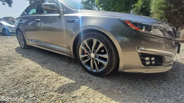 Kia Optima 2015 · 2.0 AT