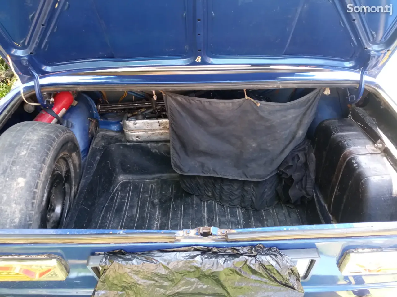 Lada (ВАЗ) 2111 1983 · 1.5 MT