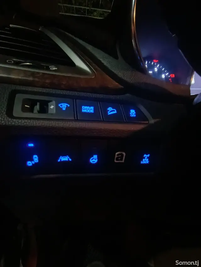 Hyundai Santa Fe 2018 · 2.0 AT