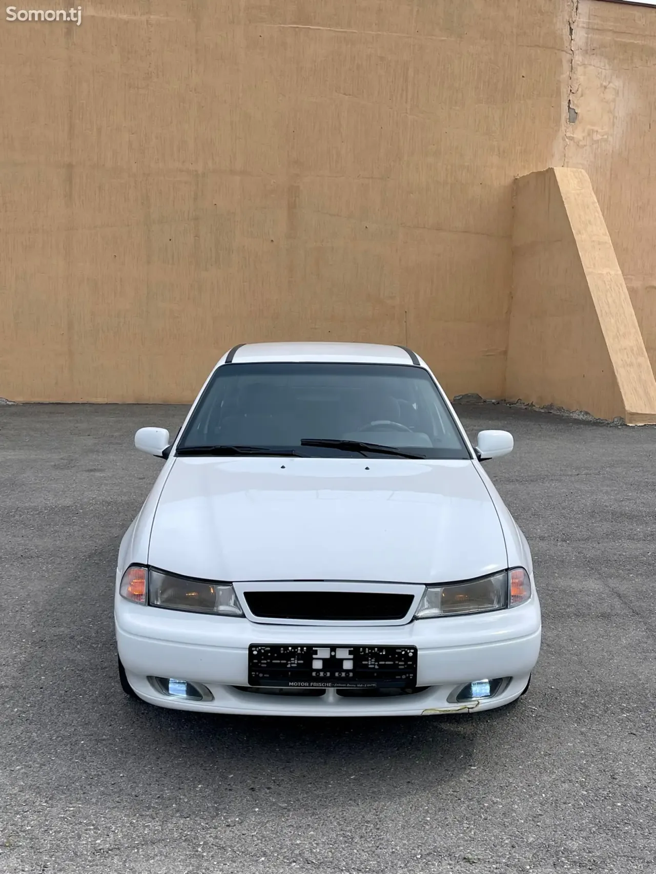Daewoo Nexia 1996 · 1.6 MT
