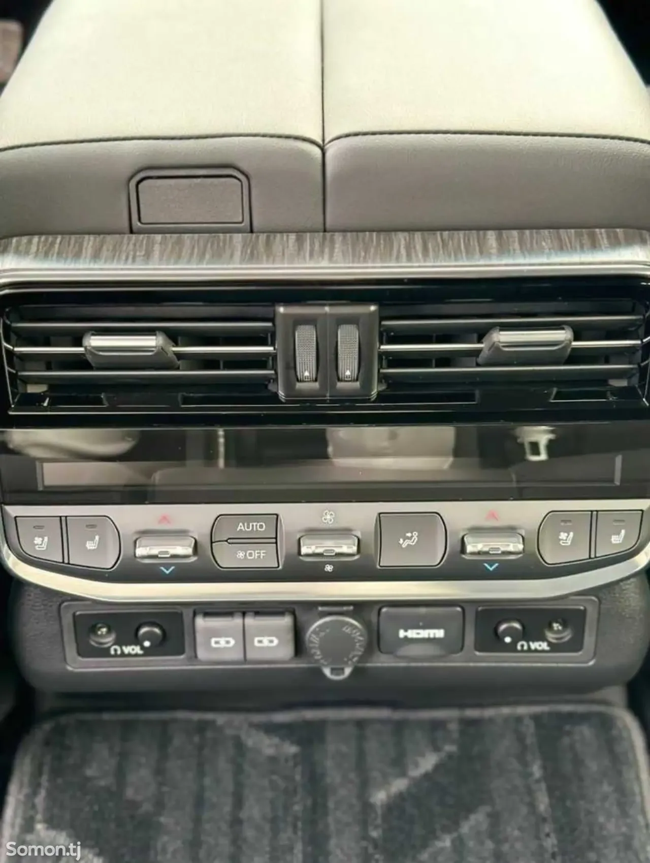 Toyota Land Cruiser 2026 · 3.5 AT