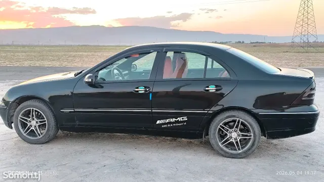 Mercedes-Benz C class 2002 · 2.0 MT