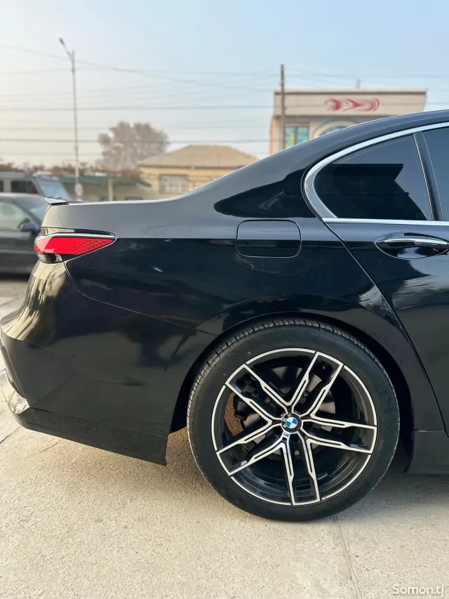 BMW 7 series 2014 · 3.0 AT