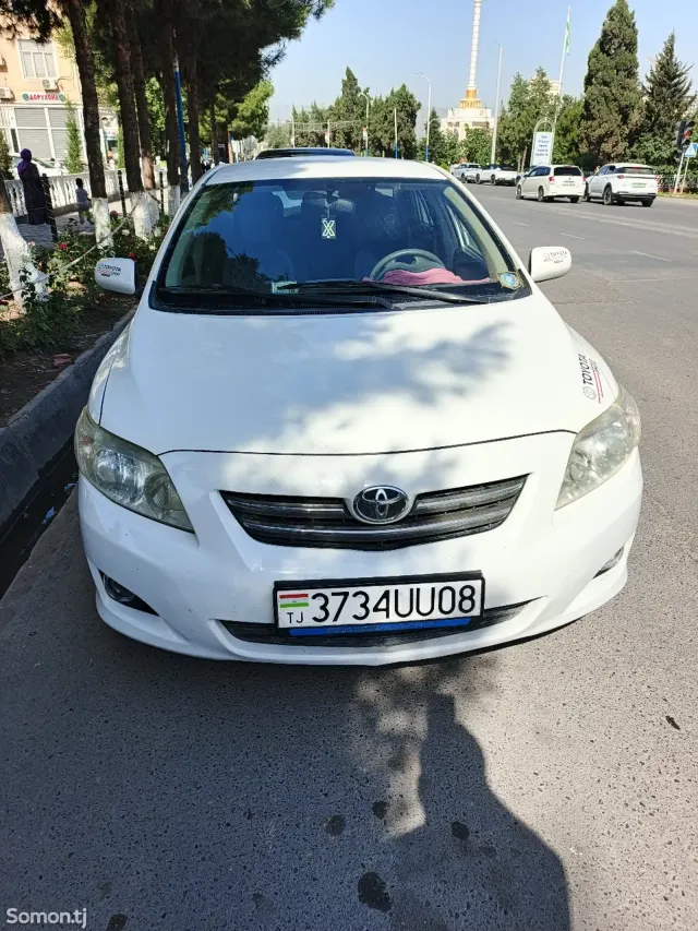 Toyota Alphard 2008 · 1.6 MT