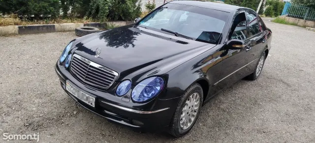 Mercedes-Benz E class 2002 · 2.4 AT