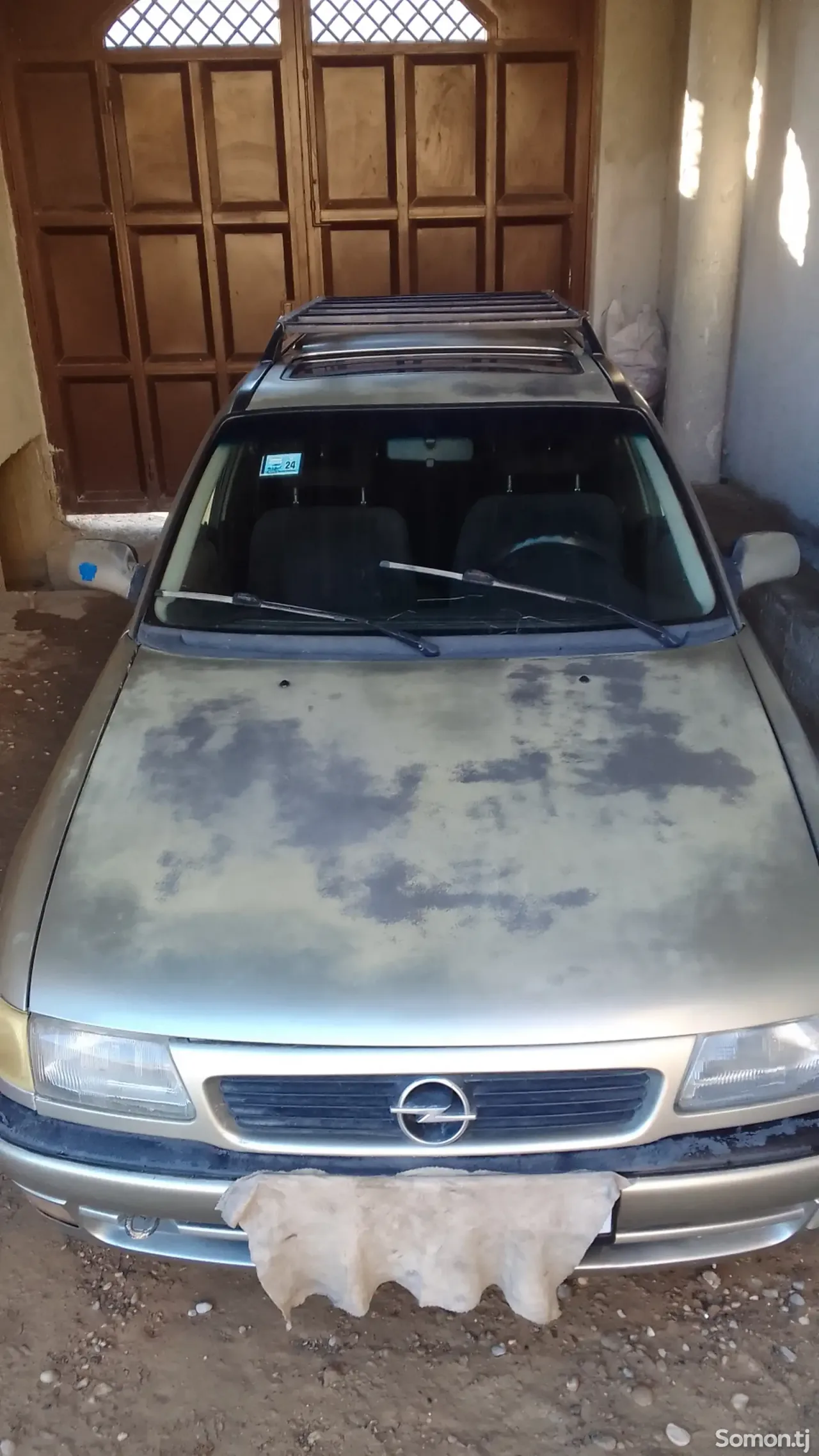 Opel Astra F 1996 · 1.6 MT