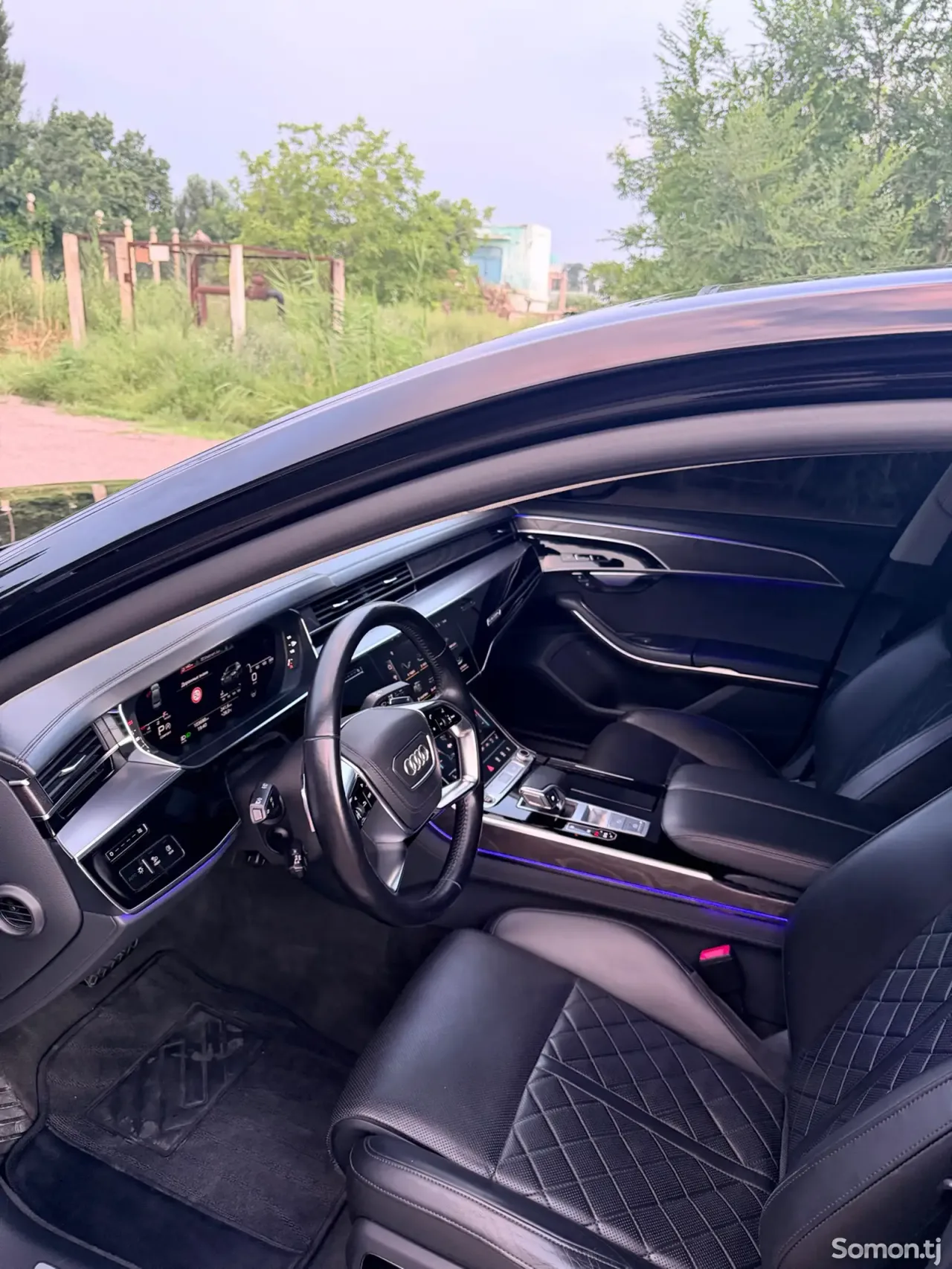 Audi A8 2022 · 3.0 AT