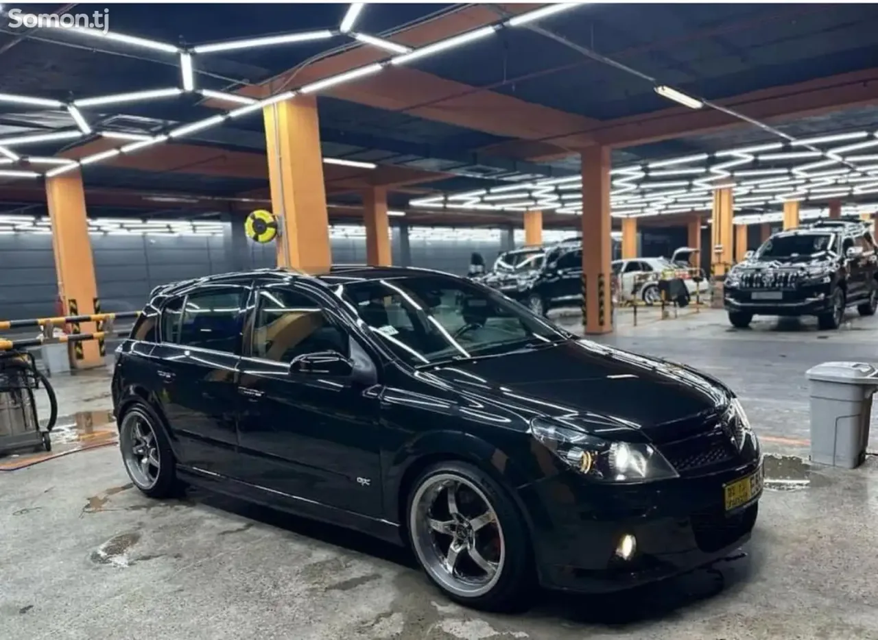 Opel Astra H 2007 · 1.8 MT