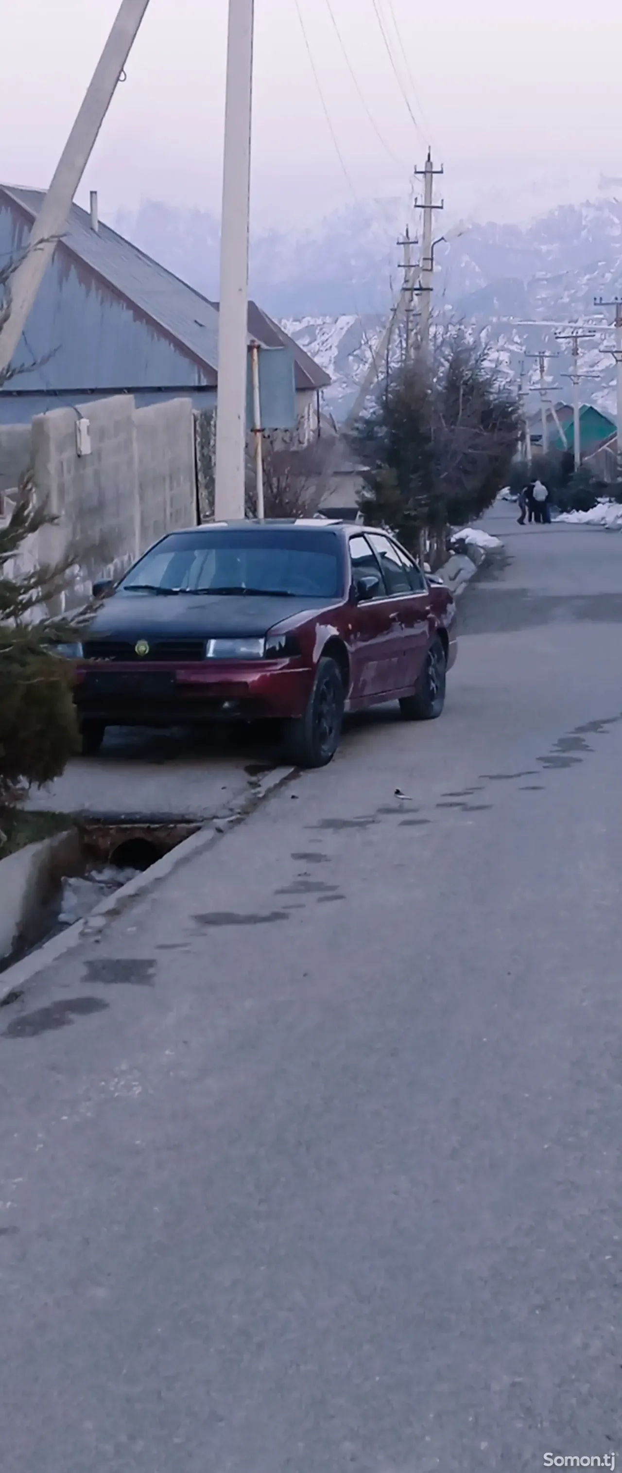 Nissan Maxima 1994 · 3.0 MT