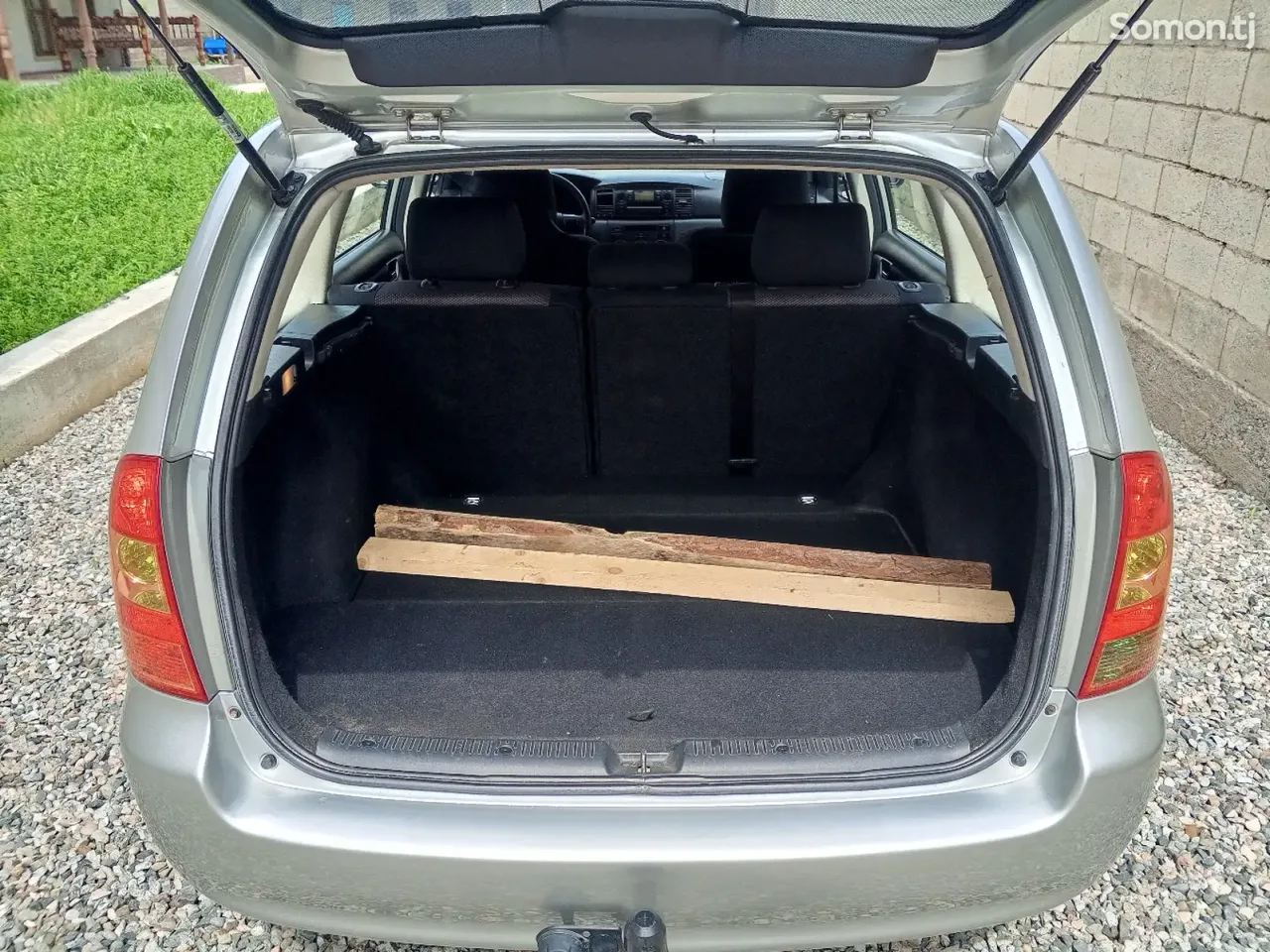 Toyota Corolla 2006 · 1.6 MT