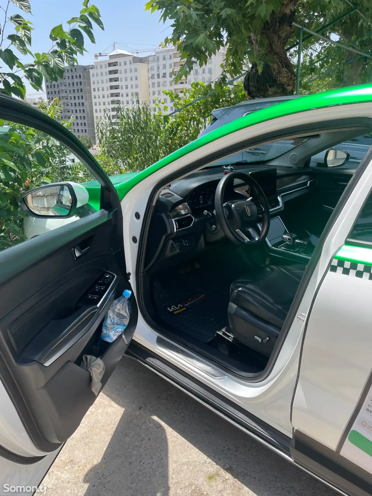 Hongqi HQ9 2019 · 0.4 AT