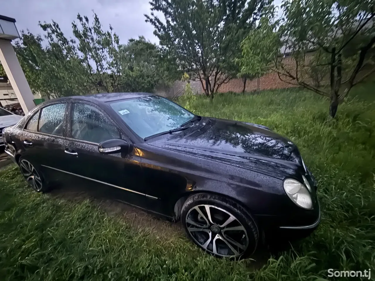 Mercedes-Benz E class 2002 · 2.4 AT