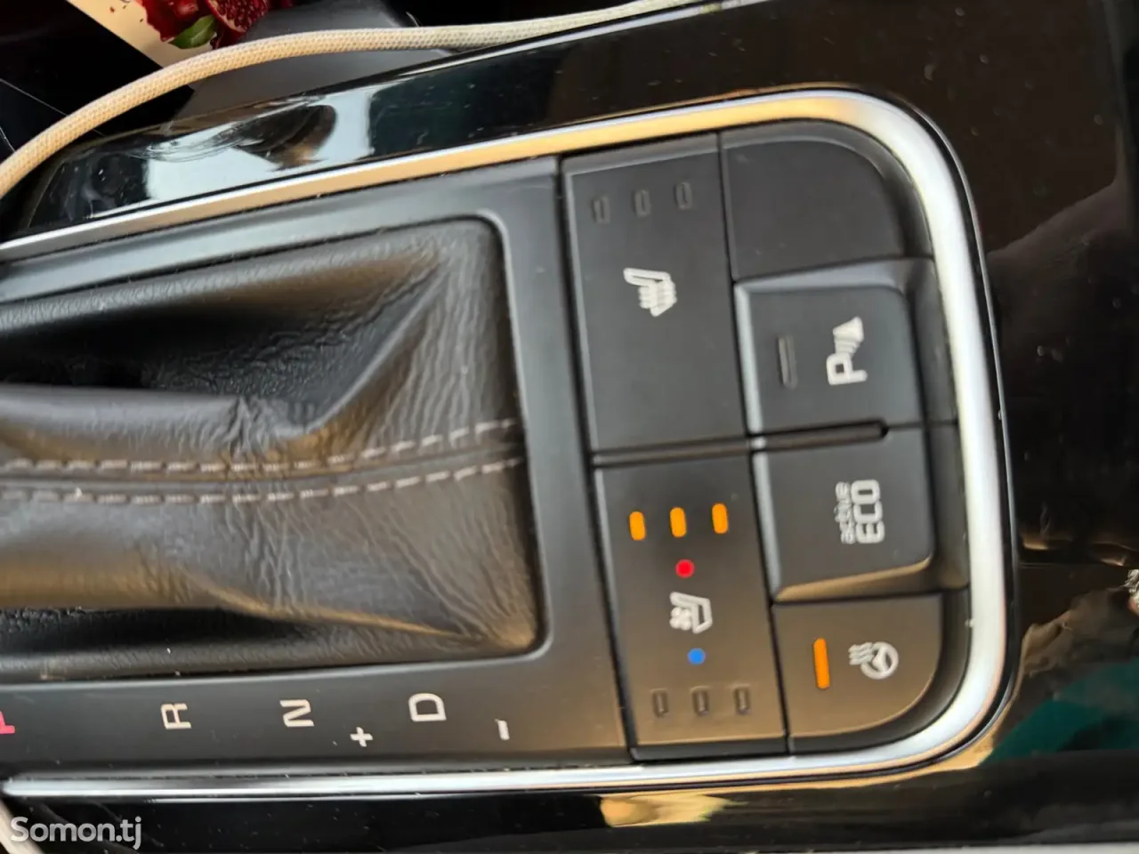 Kia Carnival 2016 · 2.2 AT