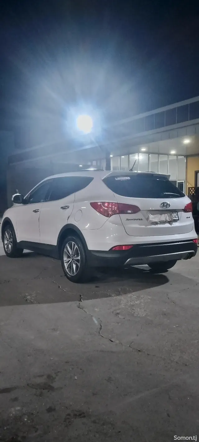Hyundai Santa Fe 2014 · 2.0 AT