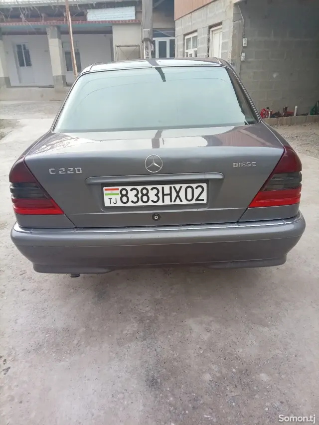 Mercedes-Benz C class 1997 · 2.2 AT