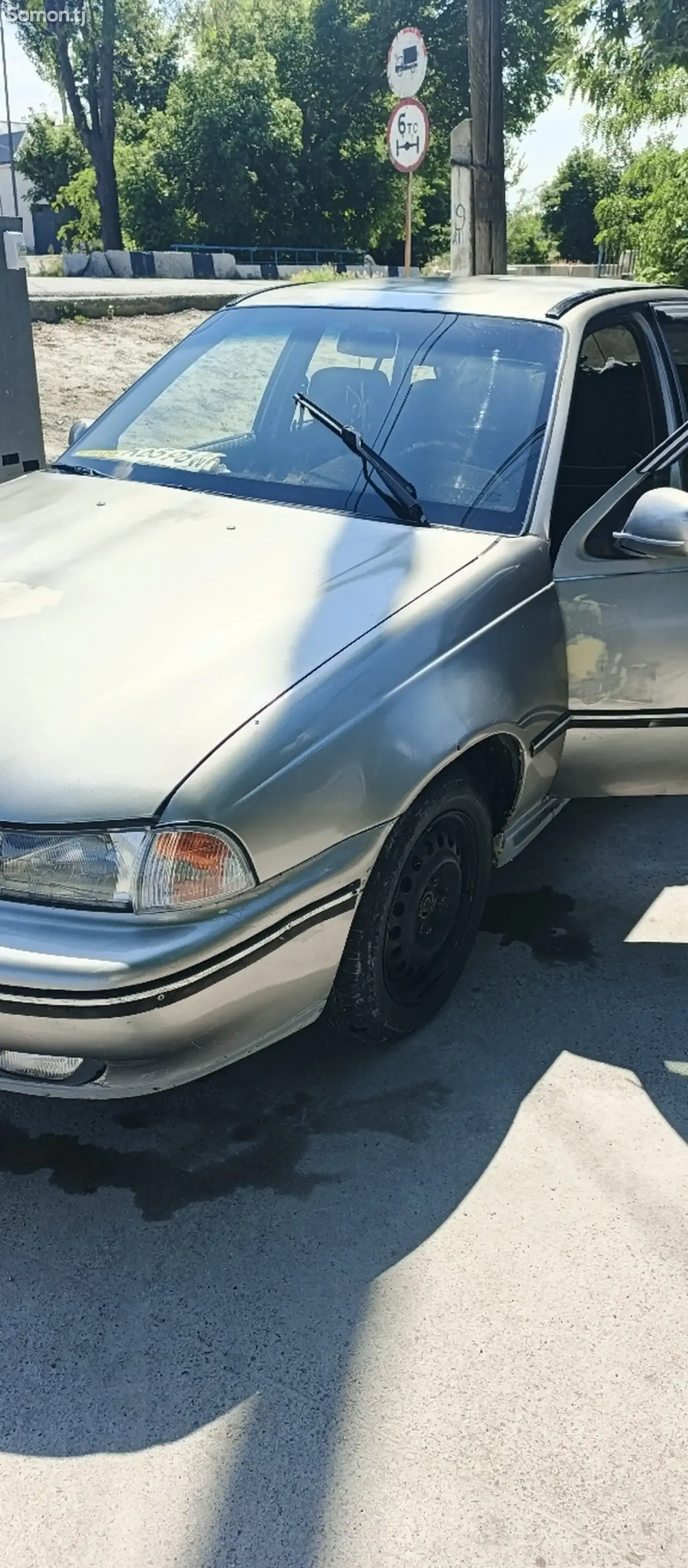 Daewoo Nexia 1995 · 1.6 MT
