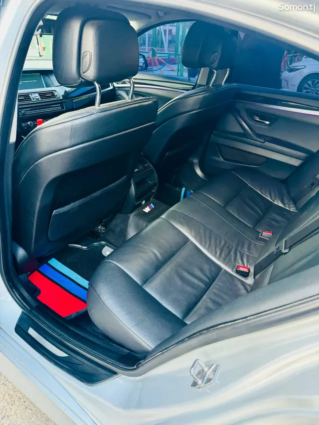 BMW 5 series 2012 · 2.0 AT