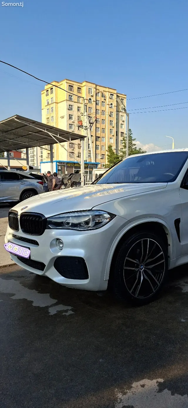 BMW X5 2015 · 3.5 AT