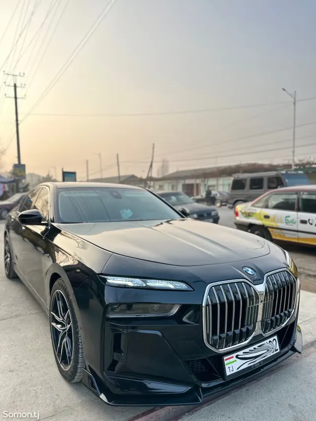 BMW 7 series 2014 · 3.0 AT