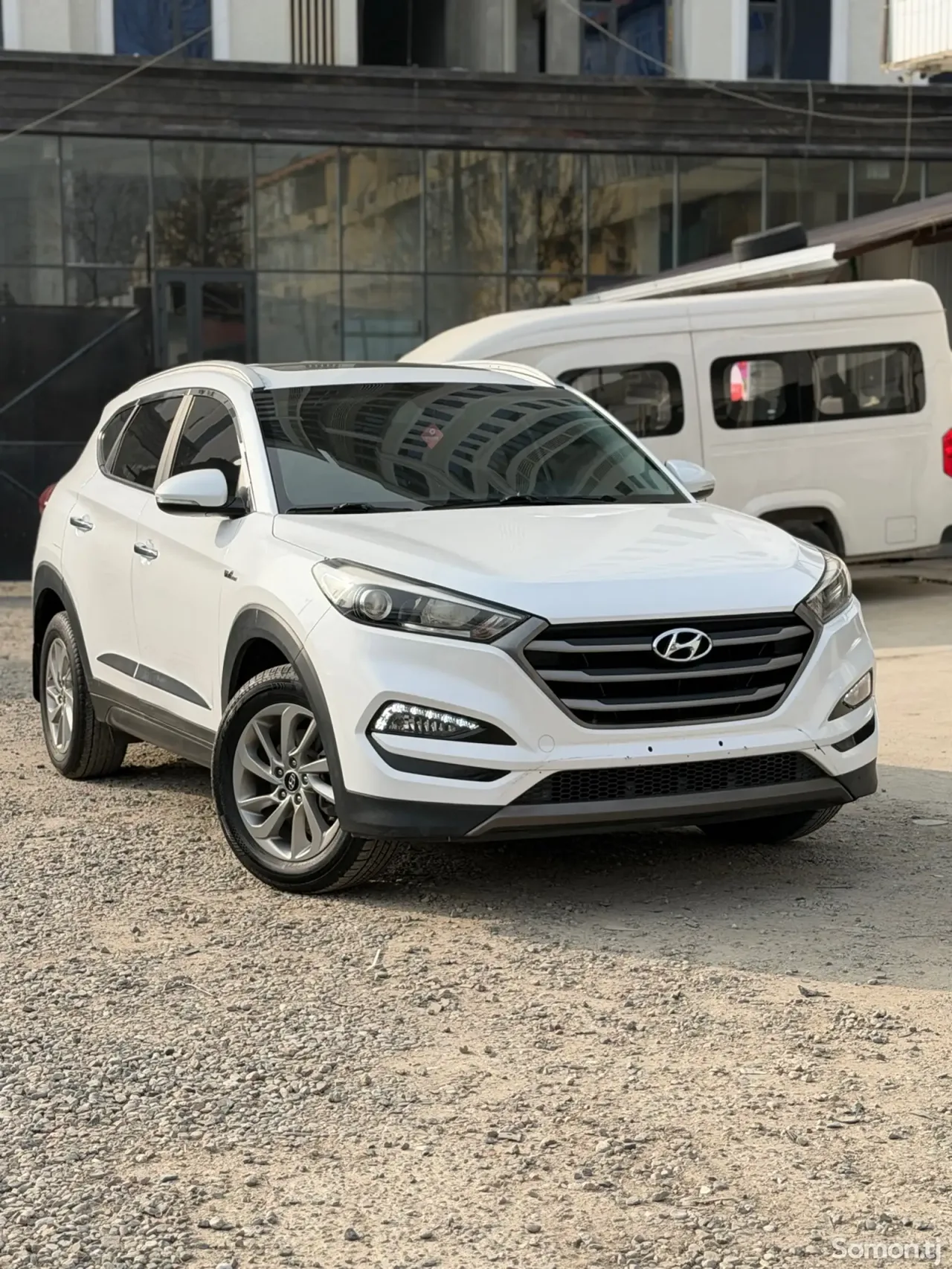 Hyundai Tucson 2016 · 1.6 AT