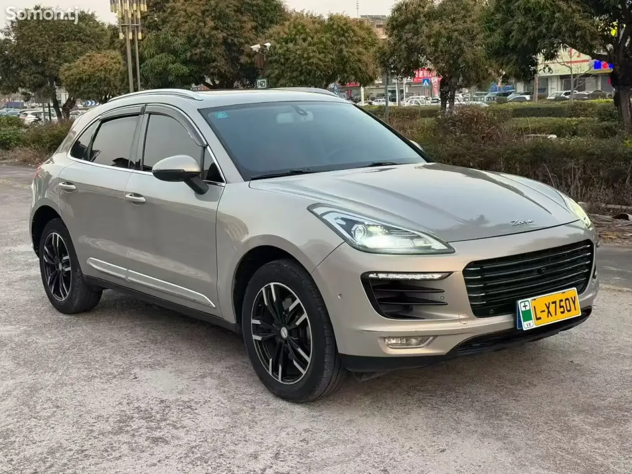 Zotye SR9 2016 · 2.0 AT
