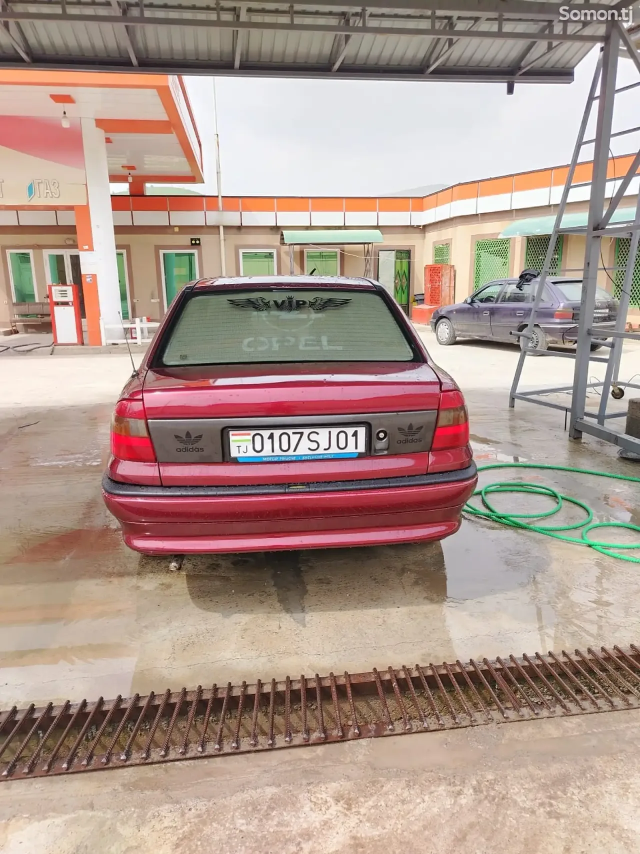 Opel Astra F 1996 · 1.6 MT