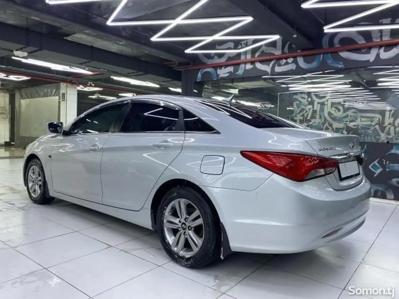 Hyundai Sonata 2014 · 2.0 AT