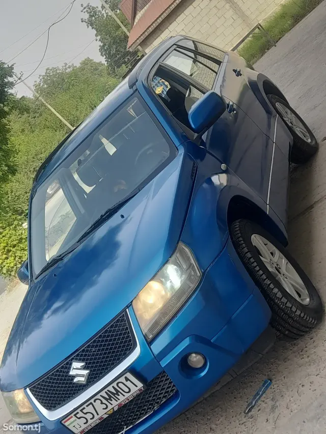 Suzuki Grand Vitara 2008 · 2.5 AT
